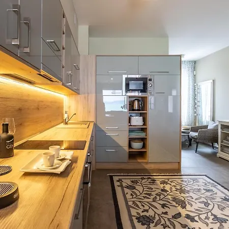 Side Luxury Steps To The Lela - Happy Апартаменты