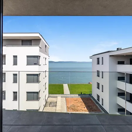 Lägenhet Side Luxury Steps To The Lela - Happy