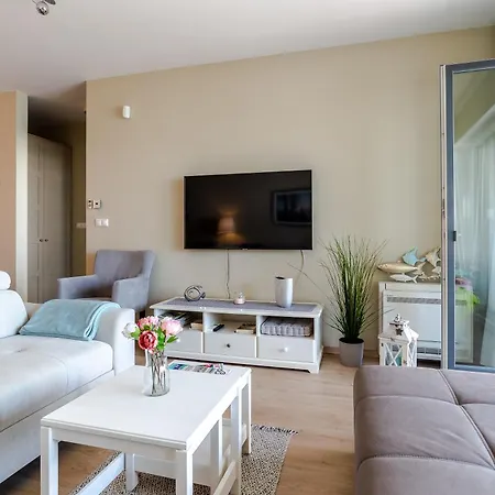 Side Luxury Steps To The Lela - Happy Lägenhet Balatonlelle