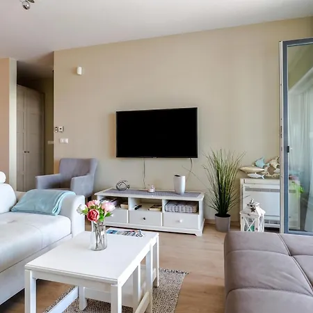 Side Luxury Steps To The Lela - Happy Apartment *