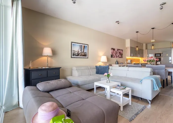 아파트 Side Luxury Steps To The Lela - Happy *